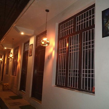 Mochila Youth Hostel Mcleod Ganj Dharamshala Esterno foto