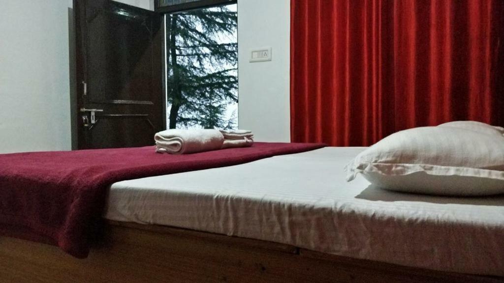 Mochila Youth Hostel Mcleod Ganj Dharamshala Esterno foto